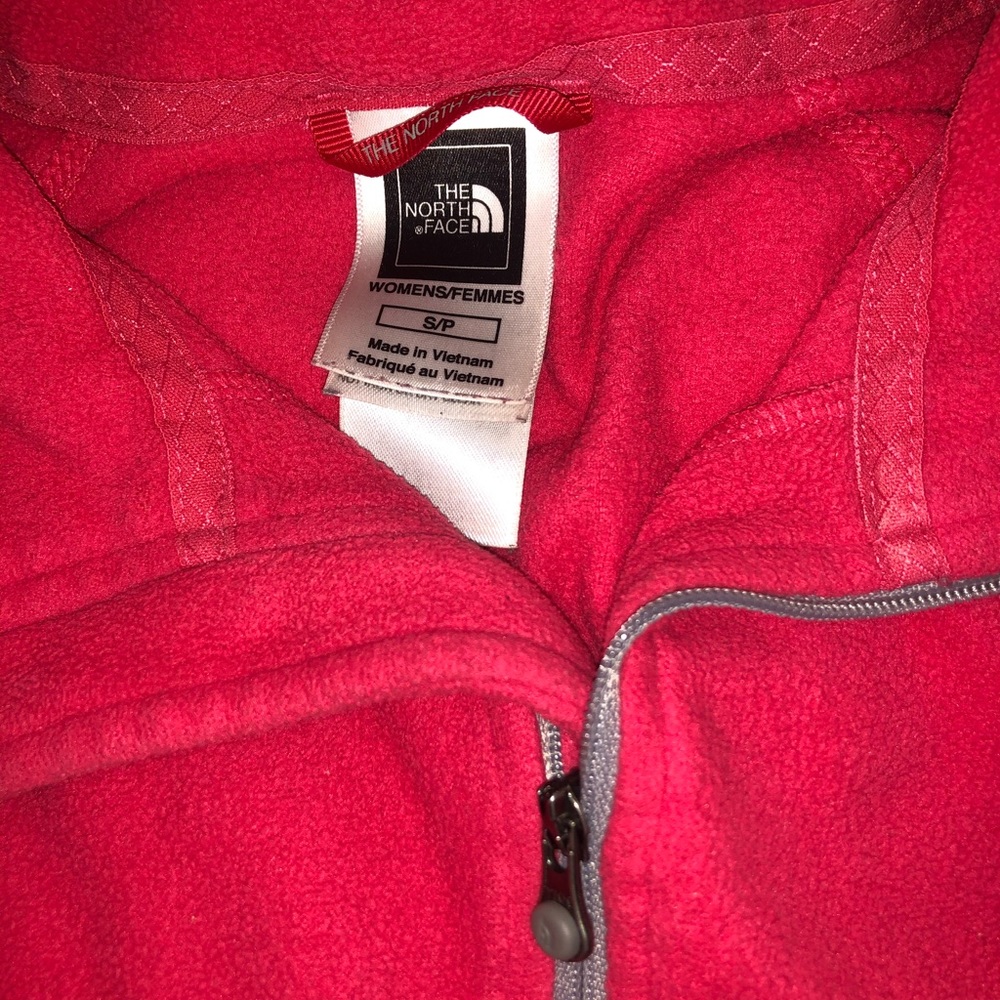 North face pull over - Picture 3 of 5